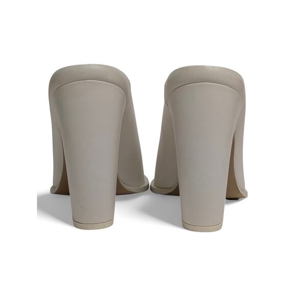 Bottega Veneta NWT Tex Leather Mules Women’s IT37 US7 Sea Salt Dressy Minimalist - Picture 7 of 11